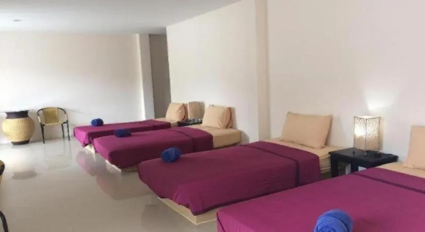 Oyo 619 Water Palm Resort Καο Λακ